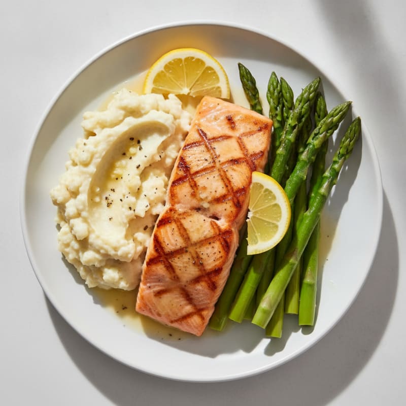Seared Salmon Fillet with Steamed Asparagus and Garlic Mashed Cauliflower