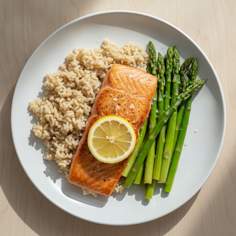 Seared Salmon Fillet with Steamed Asparagus and Brown Rice