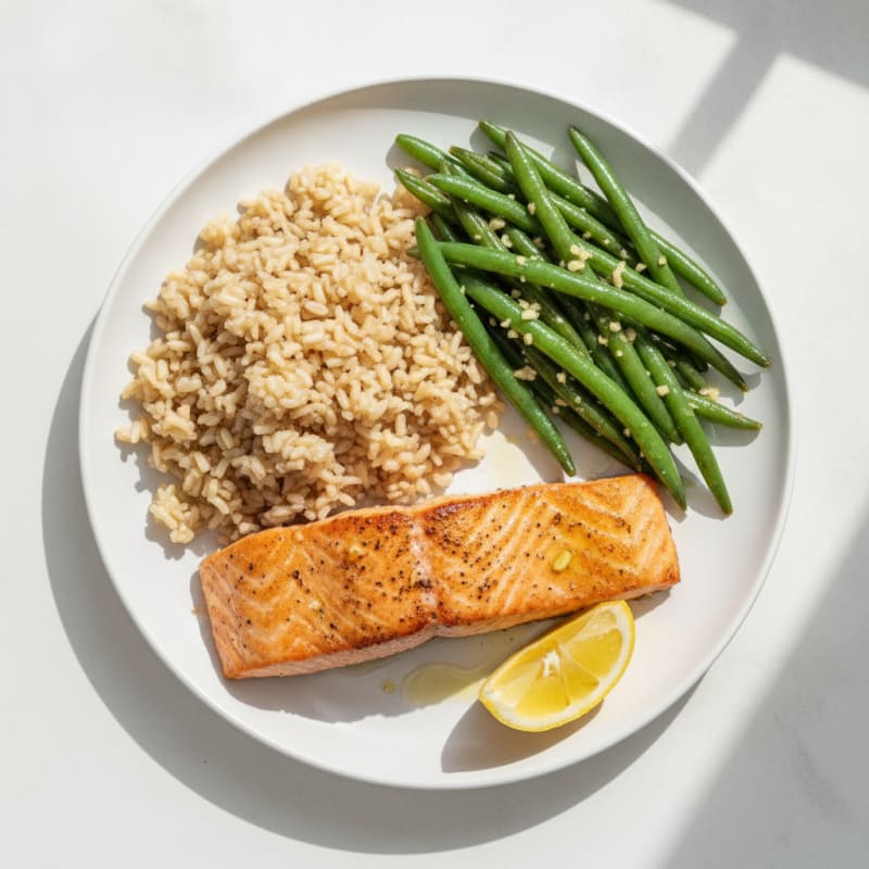 Seared Salmon Fillet with Garlic Green Beans and Brown Rice