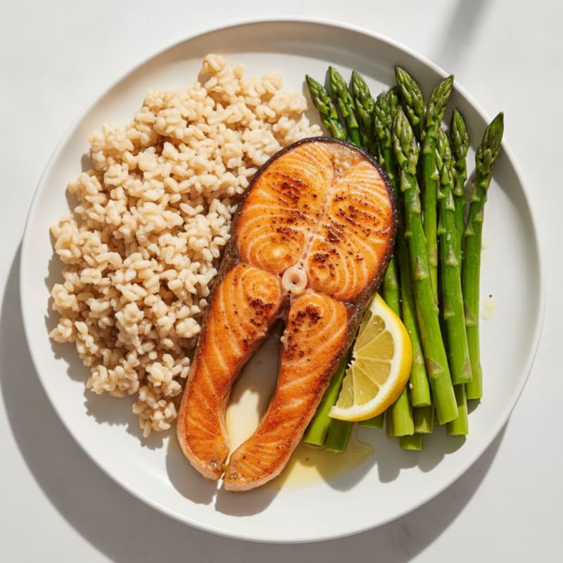 Seared Salmon Fillet with Steamed Asparagus and Brown Rice