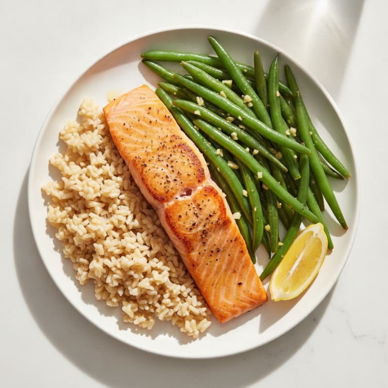 Seared Salmon Fillet with Garlic Green Beans and Brown Rice