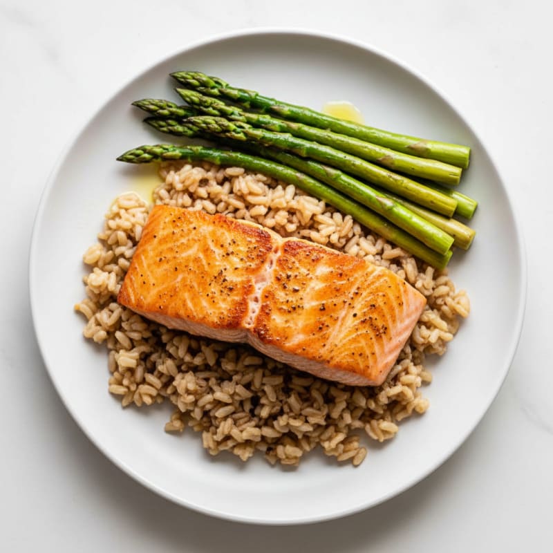 Seared Salmon with Steamed Asparagus and Brown Rice