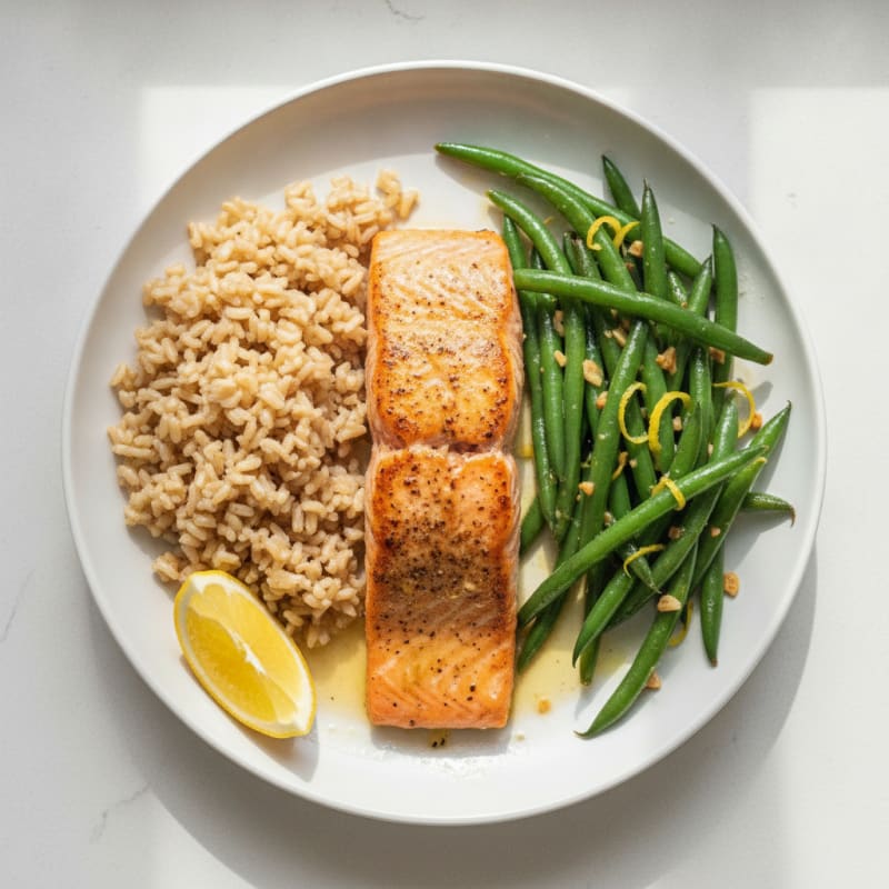 Seared Salmon Fillet with Garlic Green Beans and Brown Rice