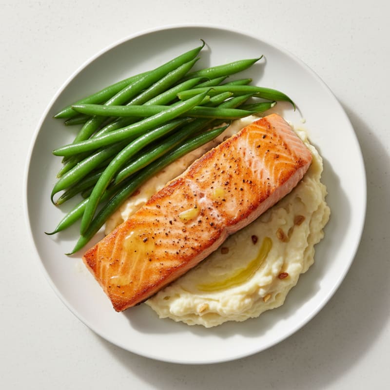 Seared Salmon Filet with Steamed Green Beans and Garlic Mashed Cauliflower