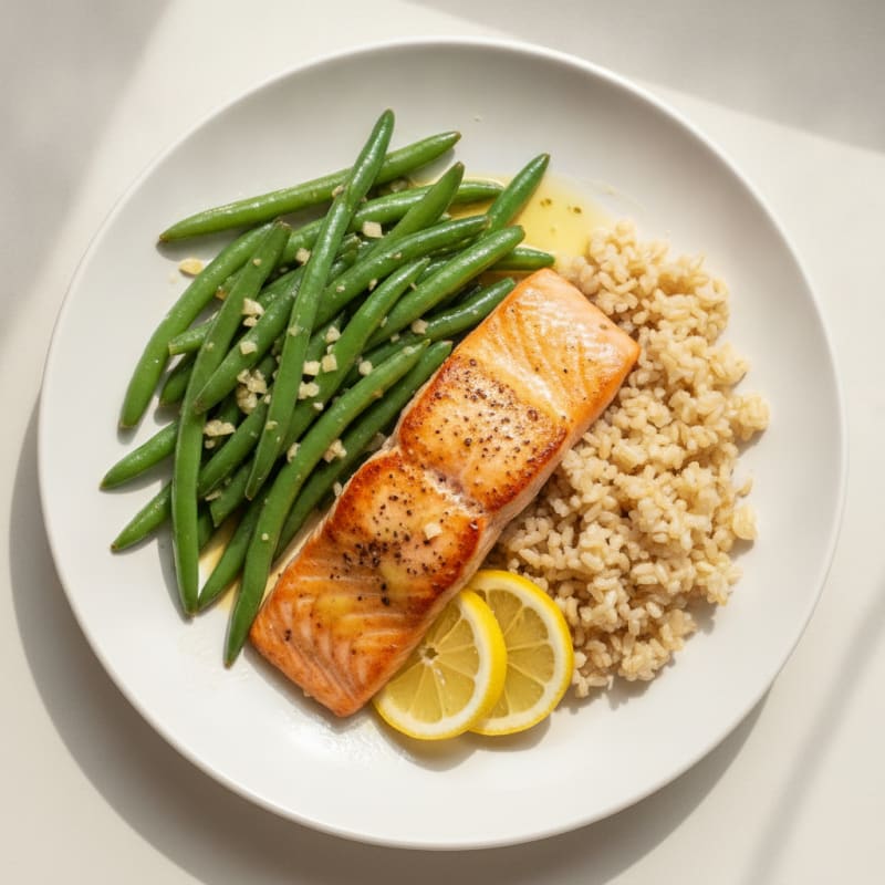 Seared Salmon Fillet with Garlic Green Beans and Brown Rice
