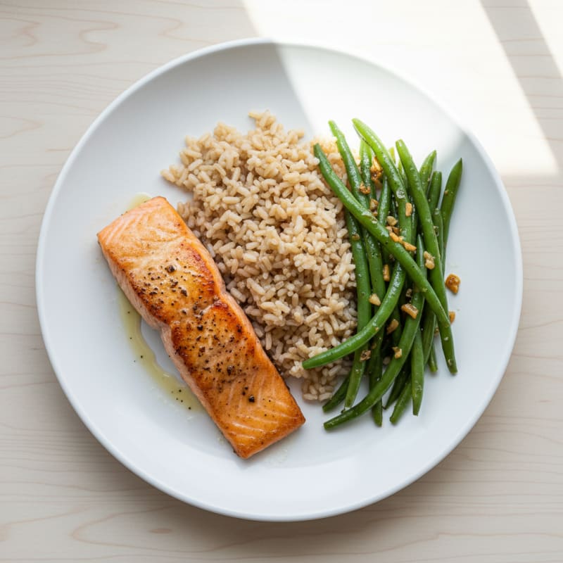 Seared Salmon Fillet with Garlic Green Beans and Brown Rice