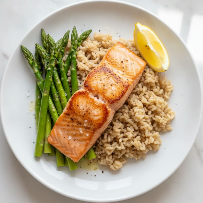 Seared Salmon Fillet with Steamed Asparagus and Brown Rice