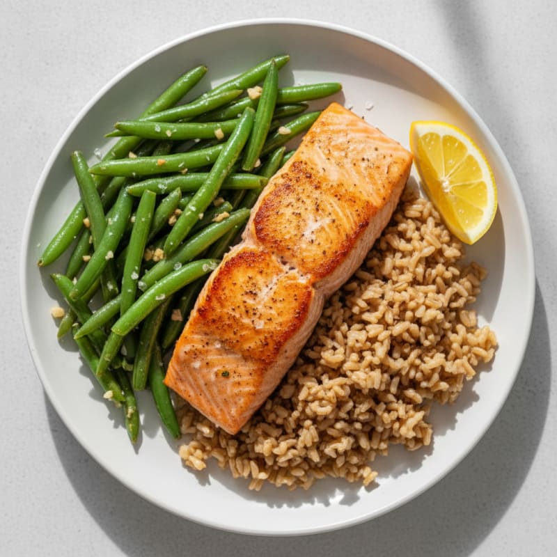Seared Salmon Fillet with Sautéed Green Beans and Brown Rice