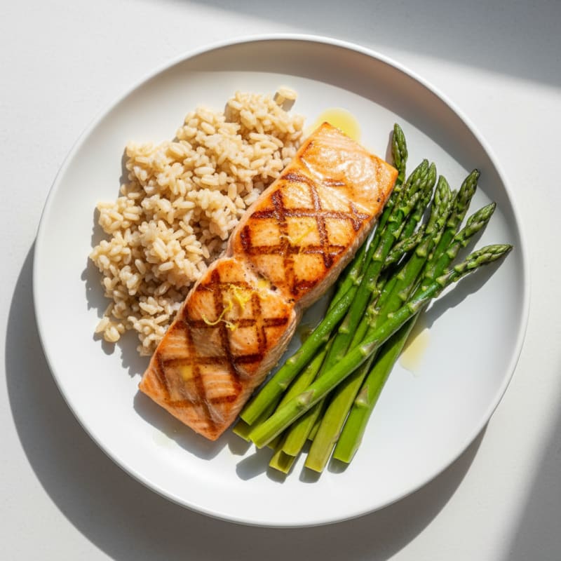 Seared Salmon with Steamed Asparagus and Brown Rice