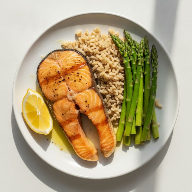 Seared Salmon Fillet with Steamed Asparagus and Brown Rice
