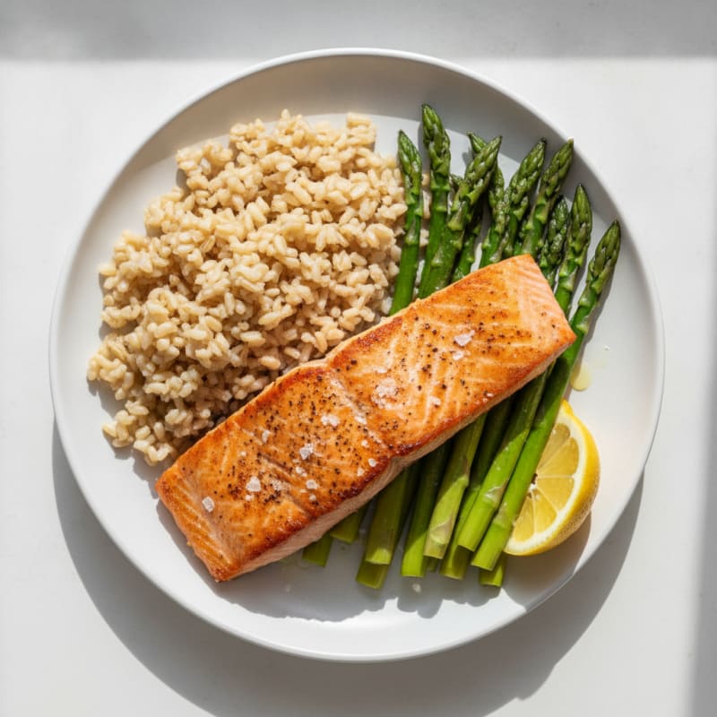 Seared Salmon with Steamed Asparagus and Brown Rice