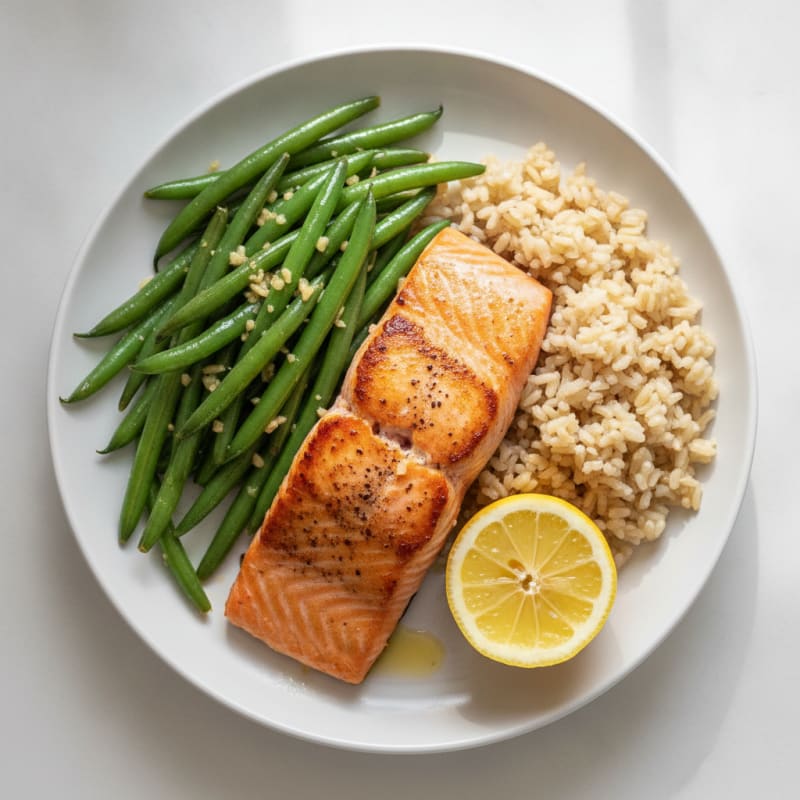Seared Salmon Fillet with Garlic Green Beans and Brown Rice