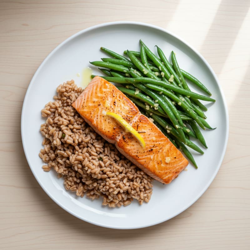 Seared Salmon with Garlic Green Beans and Brown Rice
