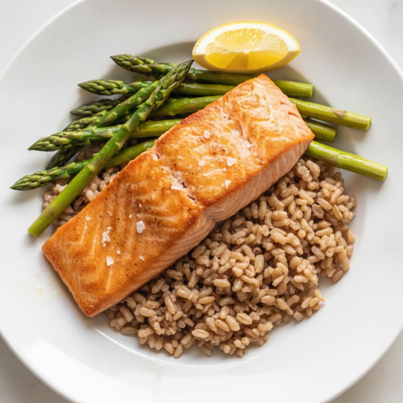 Seared Salmon Fillet with Steamed Asparagus and Brown Rice
