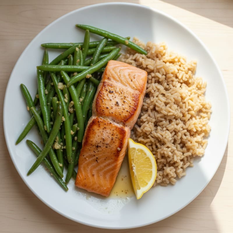 Seared Salmon with Garlicky Green Beans and Brown Rice