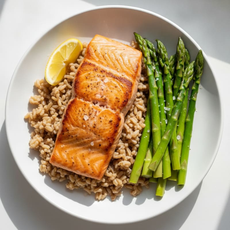 Seared Salmon with Steamed Asparagus and Brown Rice