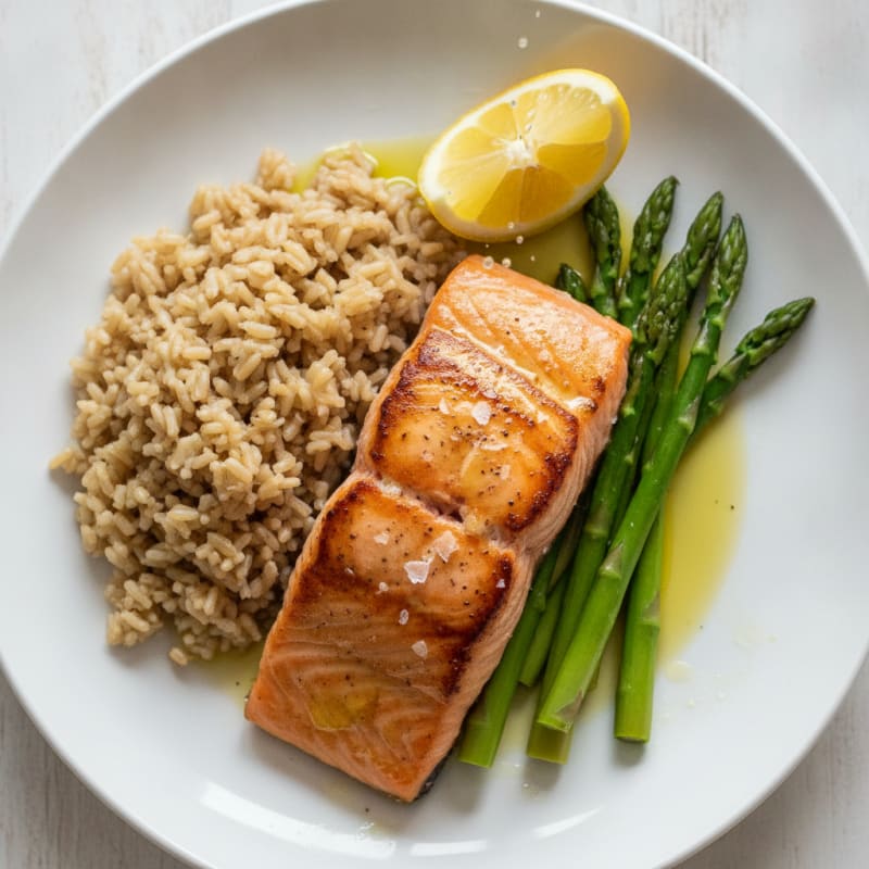 Seared Salmon Fillet with Steamed Asparagus and Brown Rice