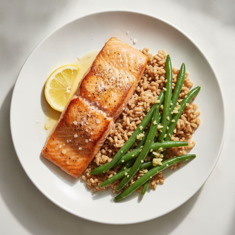 Seared Salmon Fillet with Garlic Green Beans and Brown Rice