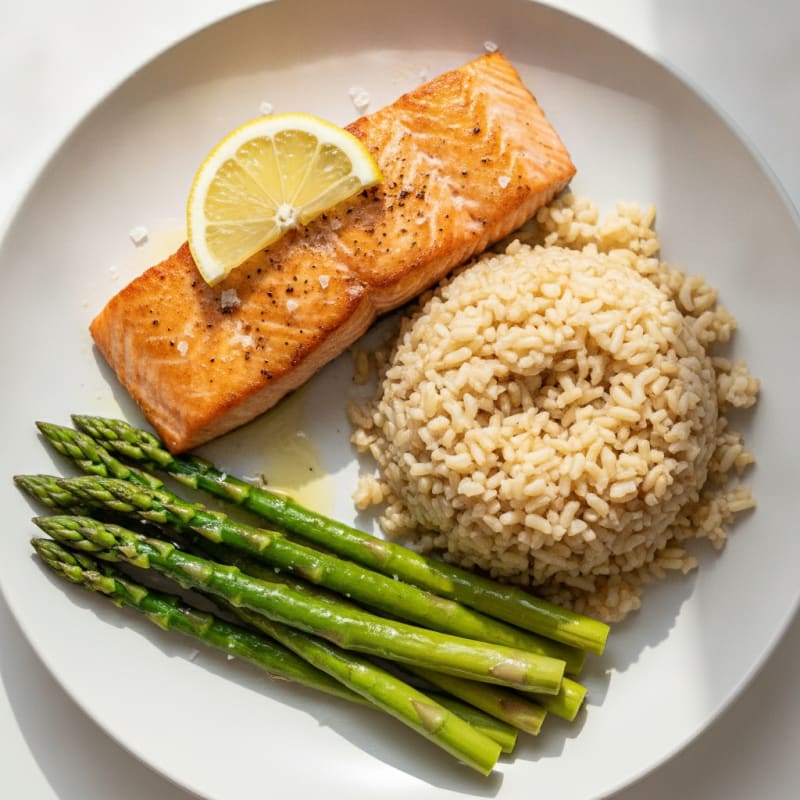 Seared Salmon with Steamed Asparagus and Brown Rice