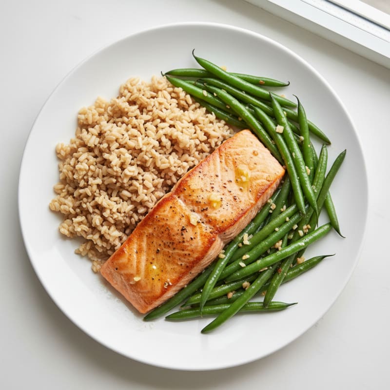 Seared Salmon with Garlic Green Beans and Brown Rice