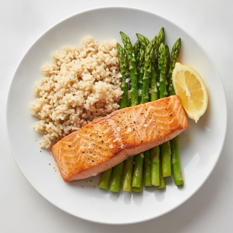 Seared Salmon Fillet with Steamed Asparagus and Brown Rice