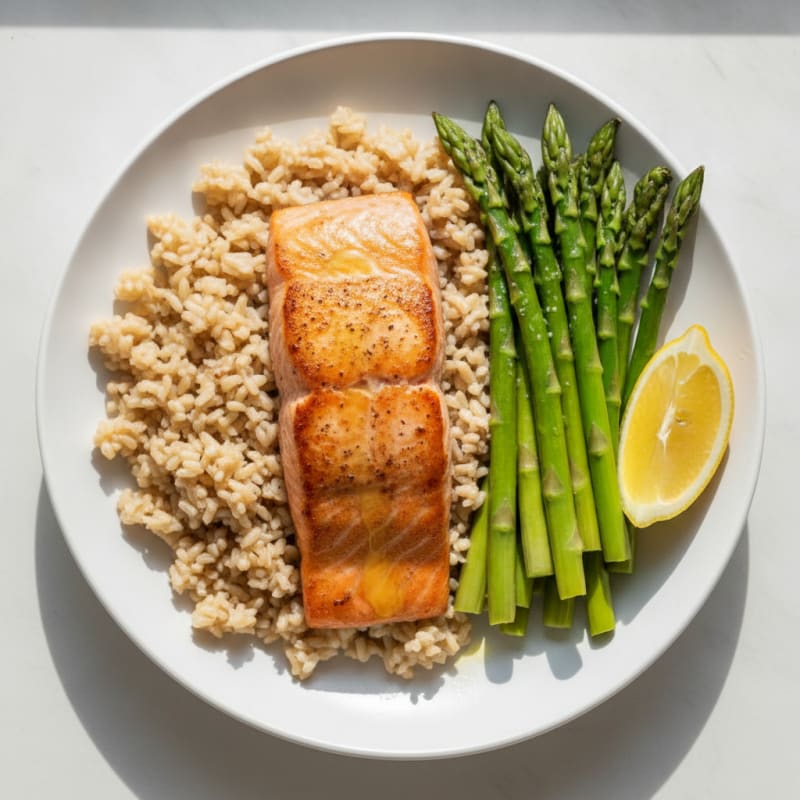 Seared Salmon Fillet with Steamed Asparagus and Brown Rice