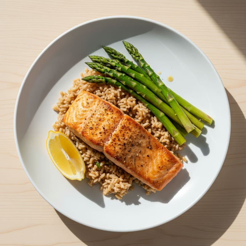 Seared Salmon Fillet with Steamed Asparagus and Brown Rice