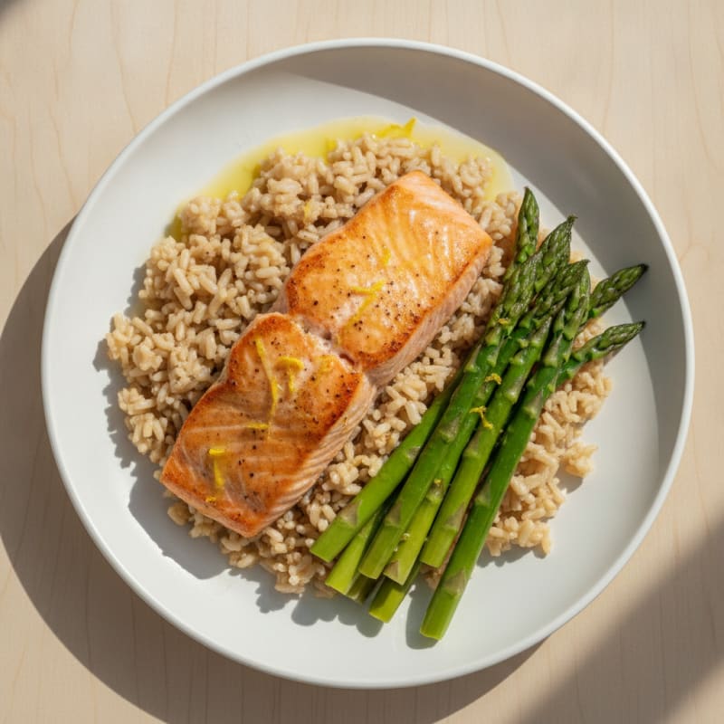 Seared Salmon Fillet with Steamed Asparagus and Brown Rice