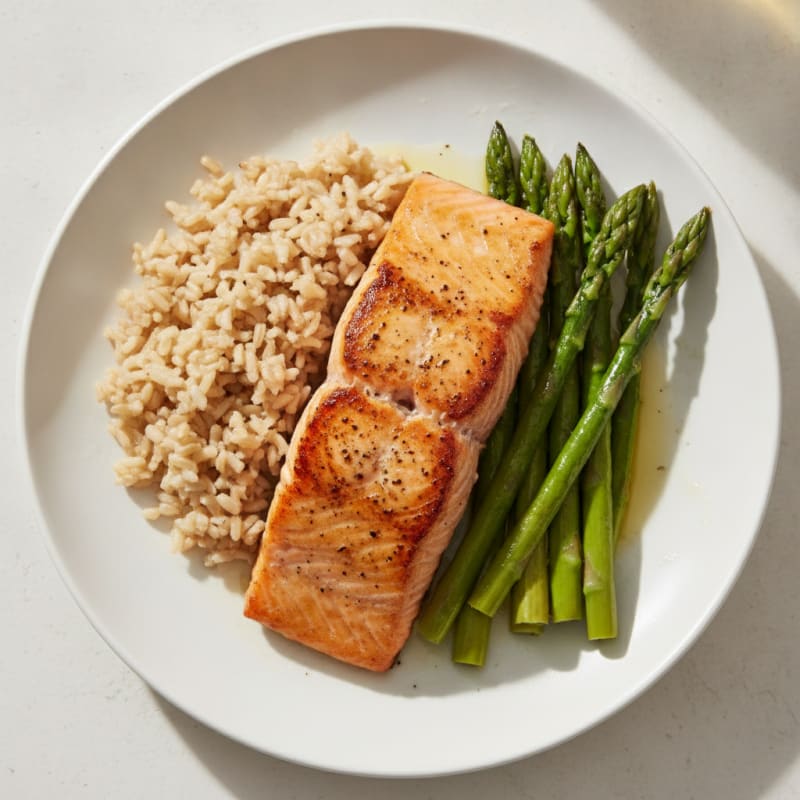 Seared Salmon Fillet with Steamed Asparagus and Brown Rice