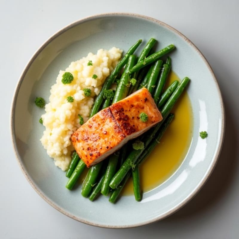 Seared Salmon with Garlic Green Beans and Cauliflower Mash