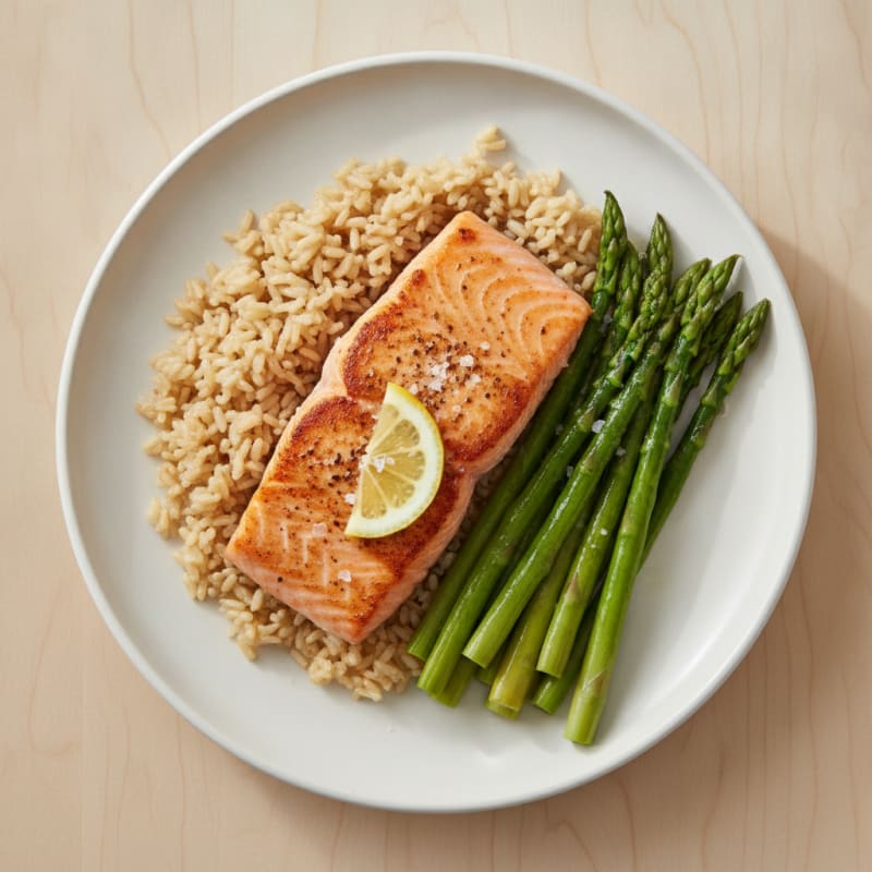 Seared Salmon Fillet with Steamed Asparagus and Brown Rice