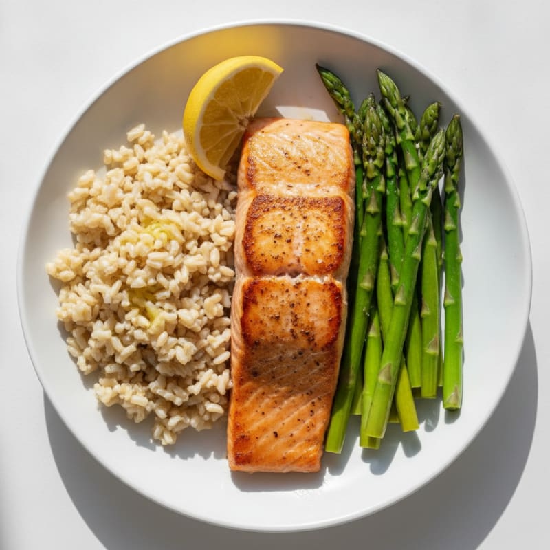Seared Salmon with Steamed Asparagus and Brown Rice