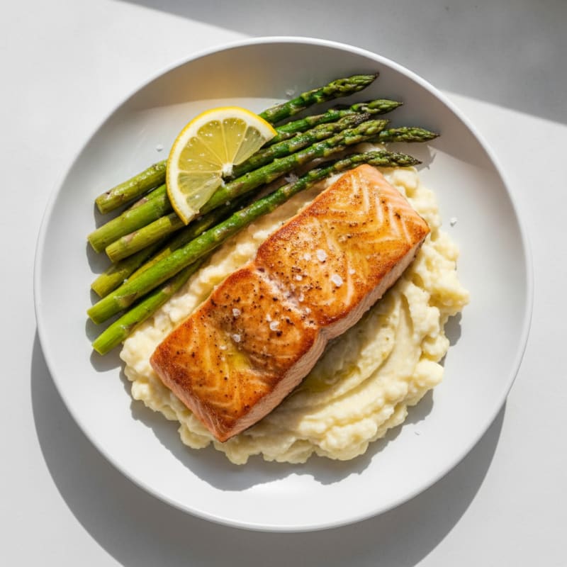 Seared Salmon with Asparagus and Mashed Cauliflower