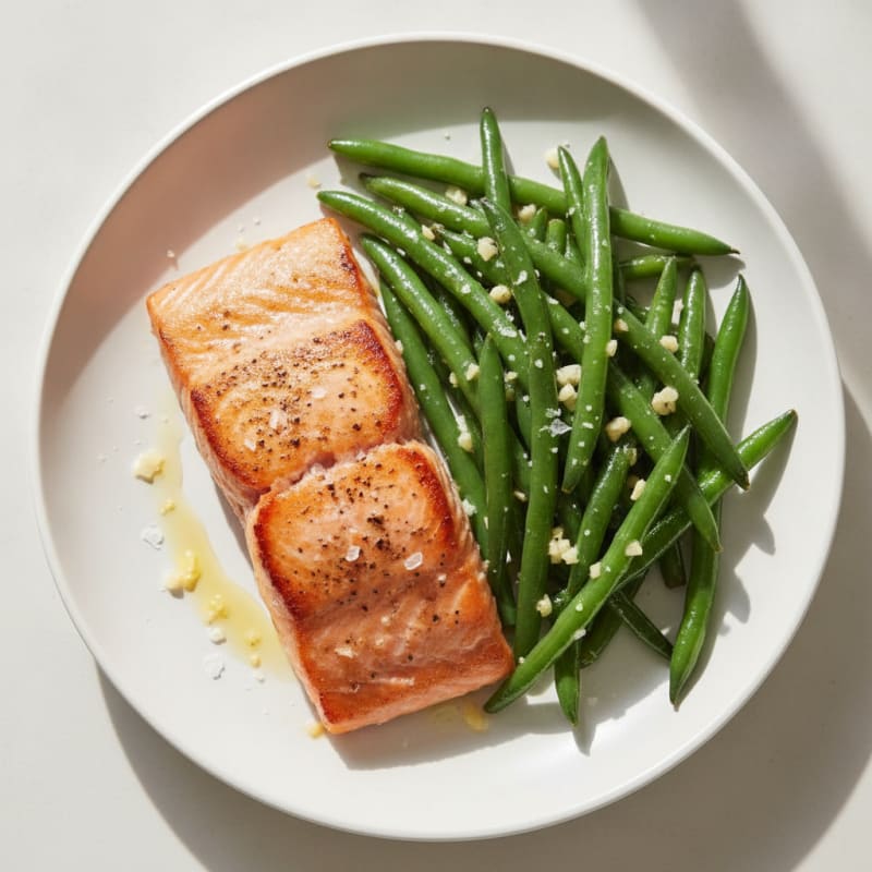 Seared Salmon with Garlic Green Beans