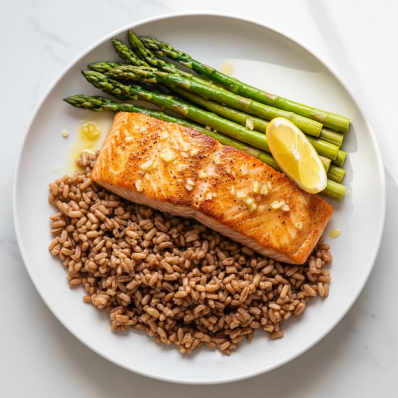 Seared Salmon with Steamed Asparagus and Brown Rice