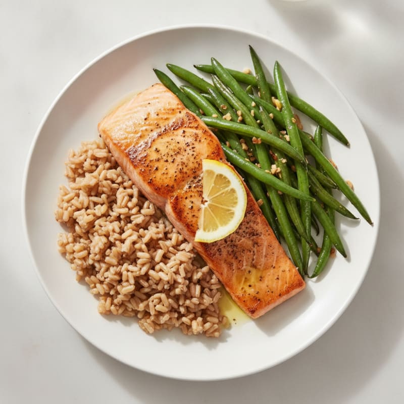 Seared Salmon Filet with Garlic Green Beans and Brown Rice
