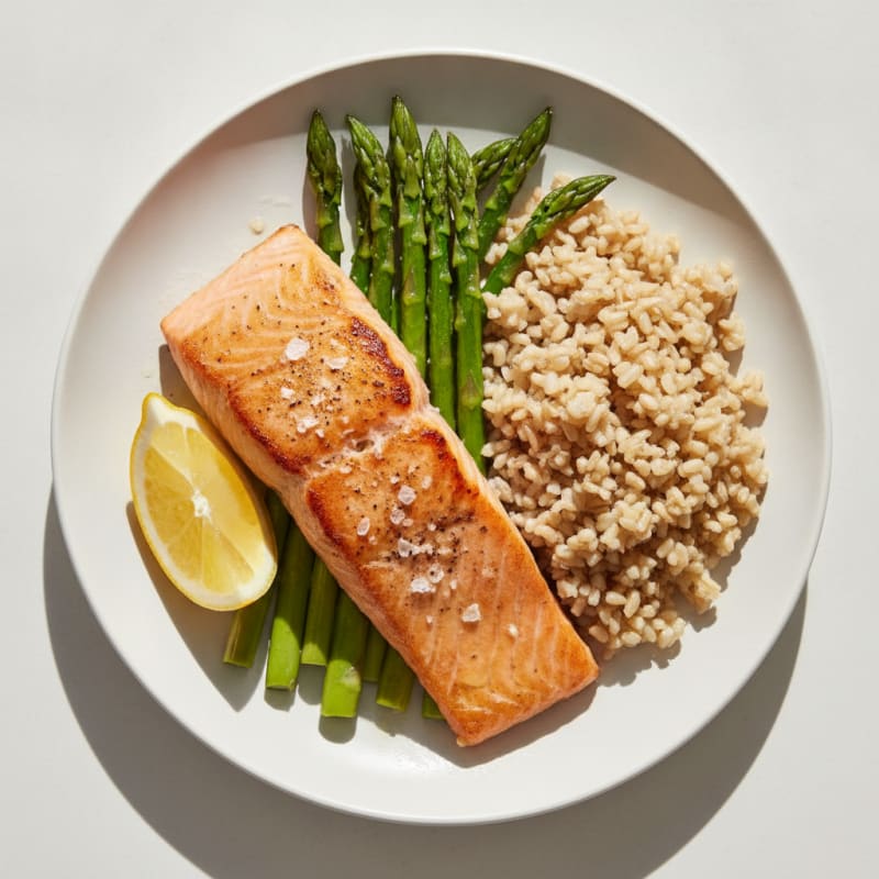Seared Salmon Fillet with Steamed Asparagus and Brown Rice