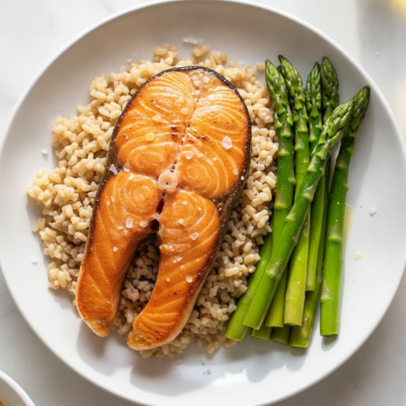 Seared Salmon with Steamed Asparagus and Brown Rice