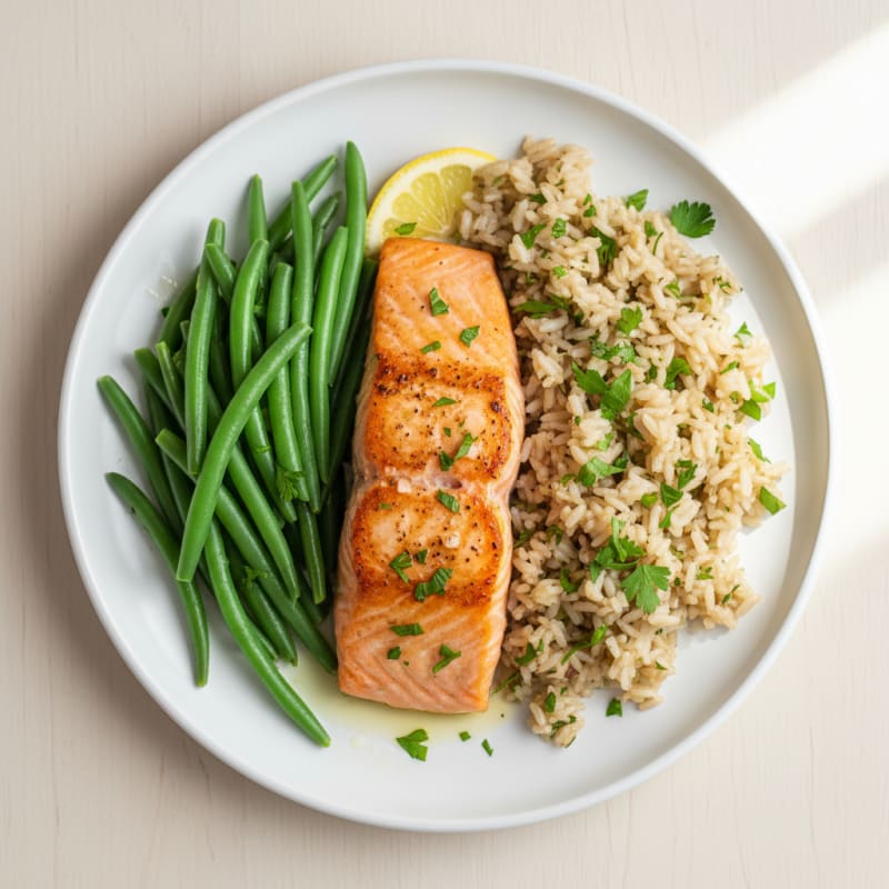 Seared Salmon with Steamed Green Beans and Herb Brown Rice