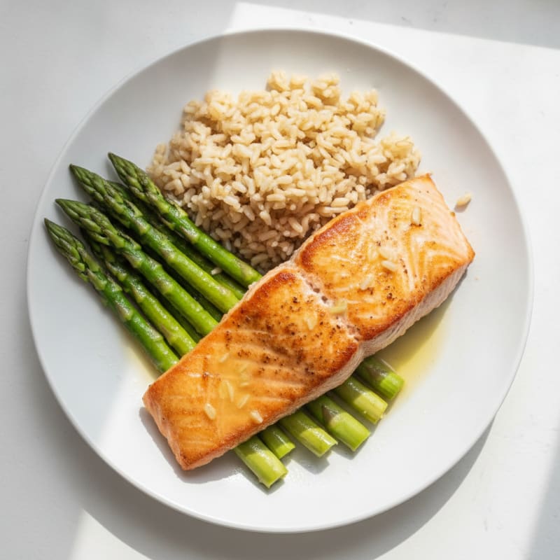 Seared Salmon with Steamed Asparagus and Brown Rice