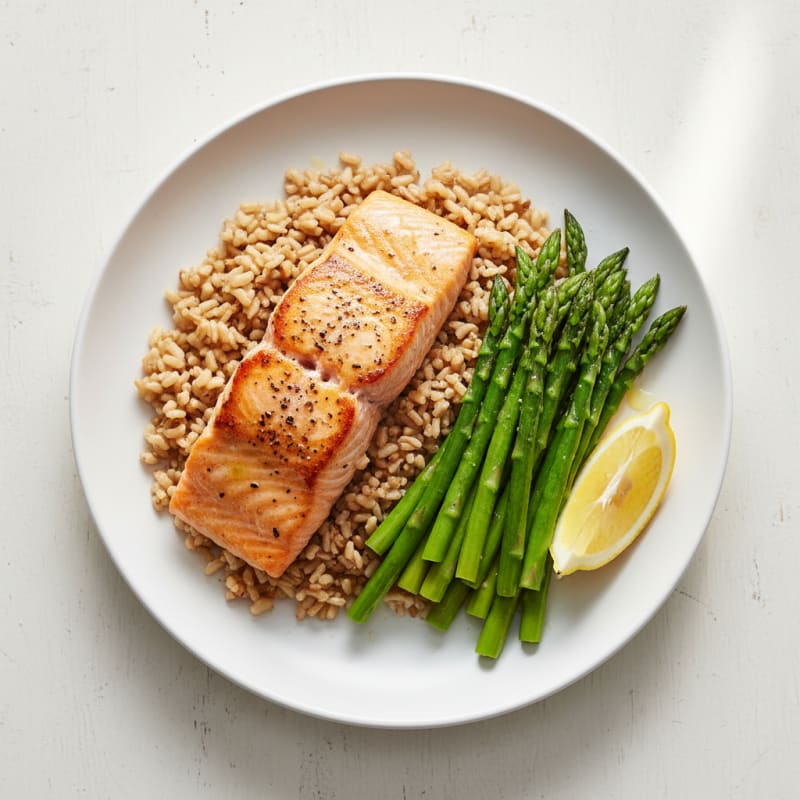 Seared Salmon Fillet with Steamed Asparagus and Brown Rice