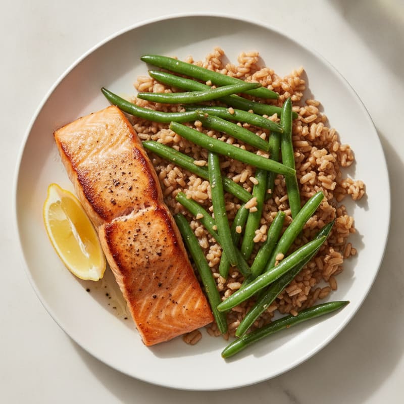 Seared Salmon Fillet with Garlic Green Beans and Brown Rice
