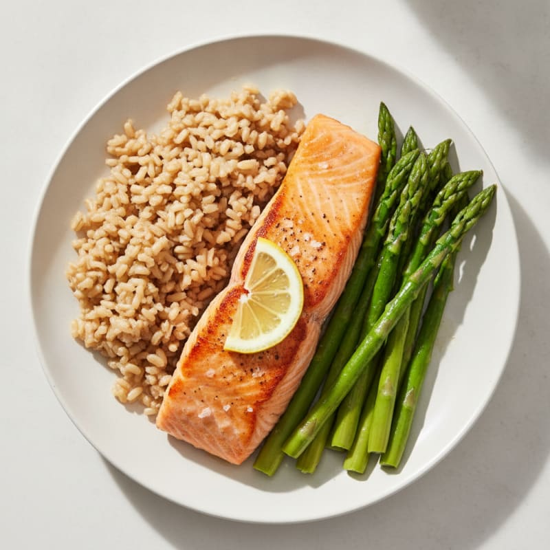 Seared Salmon Fillet with Steamed Asparagus and Brown Rice