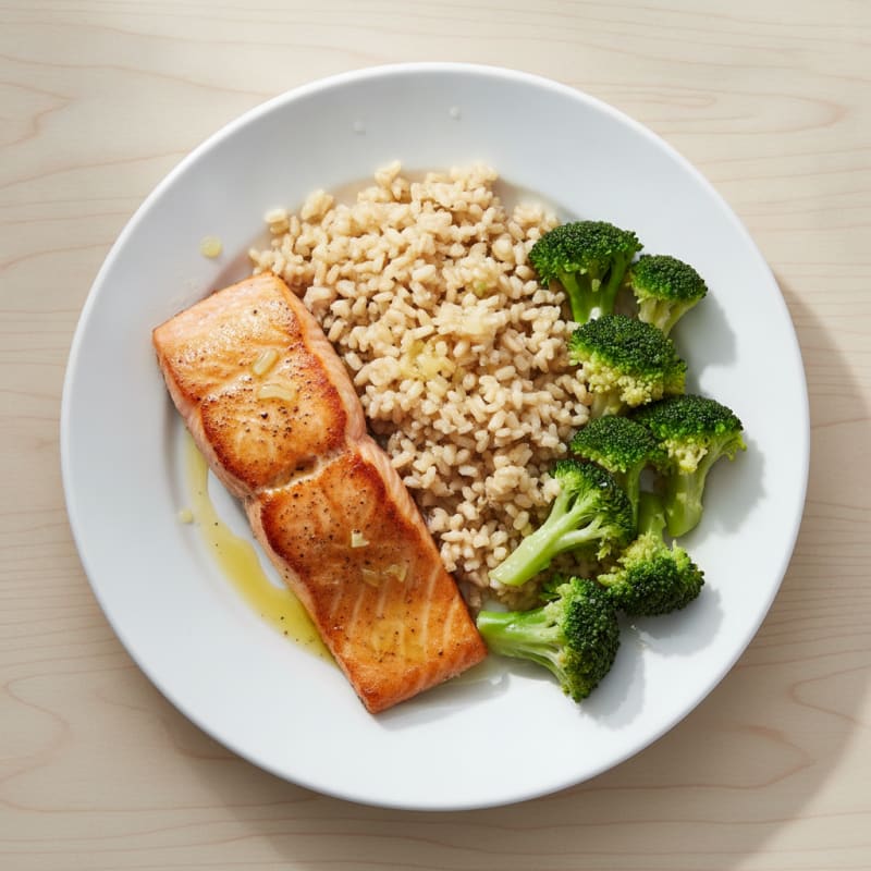 Seared Salmon with Steamed Broccoli and Brown Rice