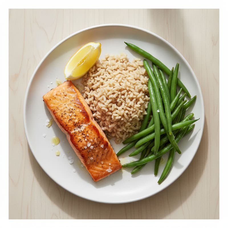 Seared Salmon with Steamed Green Beans and Brown Rice