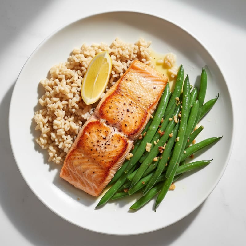 Seared Salmon Fillet with Garlic Green Beans and Brown Rice