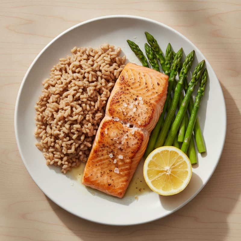 Seared Salmon Fillet with Steamed Asparagus and Brown Rice