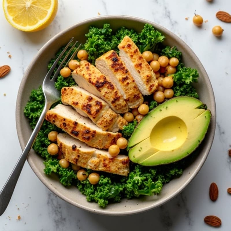 Crunchy Avocado Kale Bowl with Citrus Vinaigrette