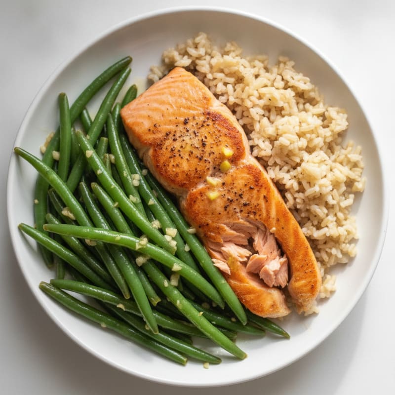 Seared Salmon Fillet with Garlic Green Beans and Brown Rice