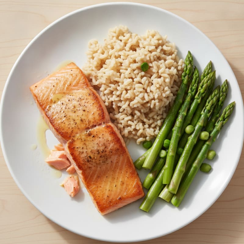 Seared Salmon Fillet with Steamed Asparagus and Brown Rice
